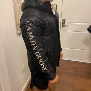 For sale Canada goose men large new with tag and receipts